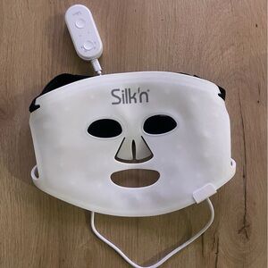 LED Facial Mask - Skincare Device